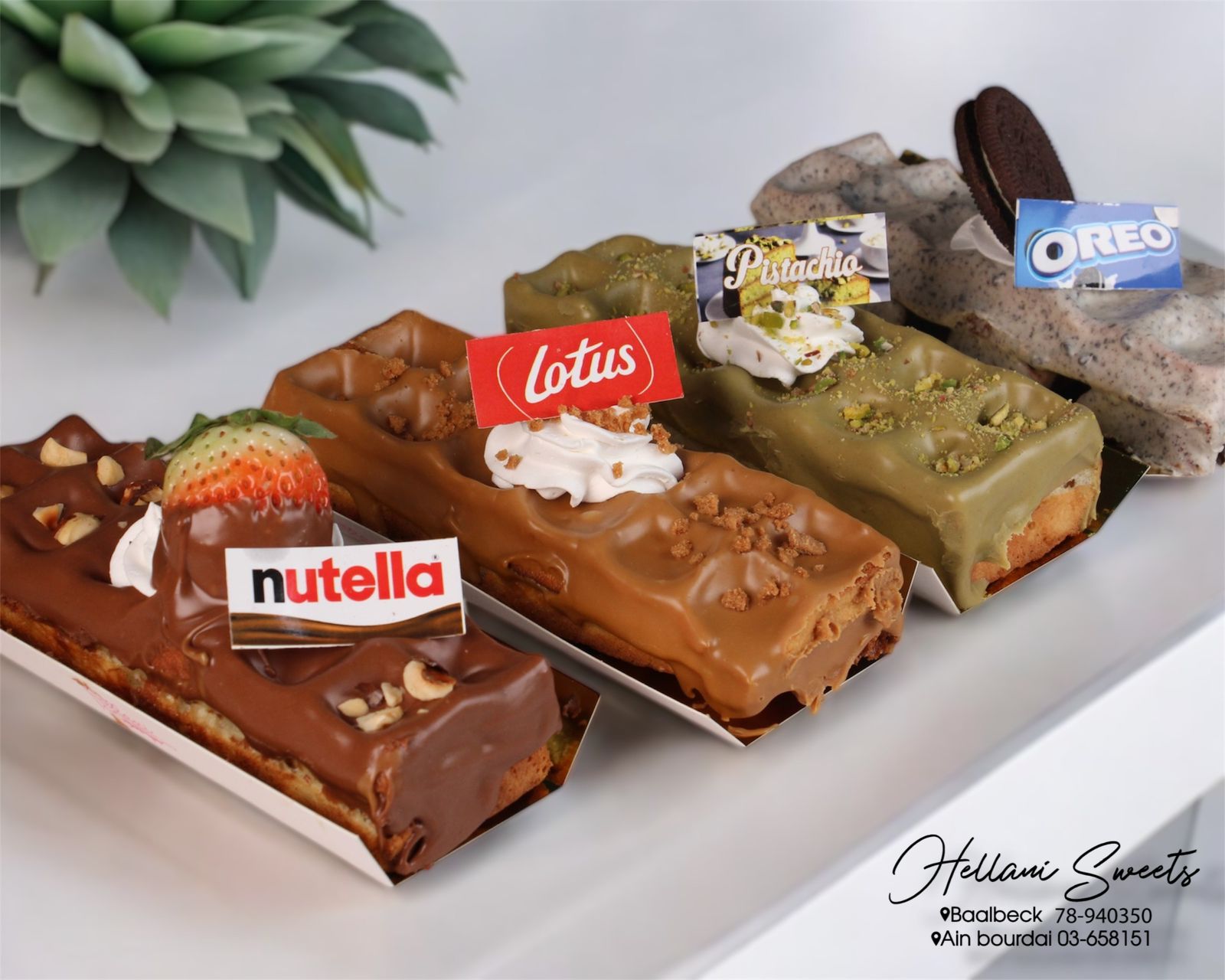 Waffles (Nutella, Lotus, Pistachio, Oreo)) وافل(لوتس, اوريو, فستق حلبي, نوتيلا)