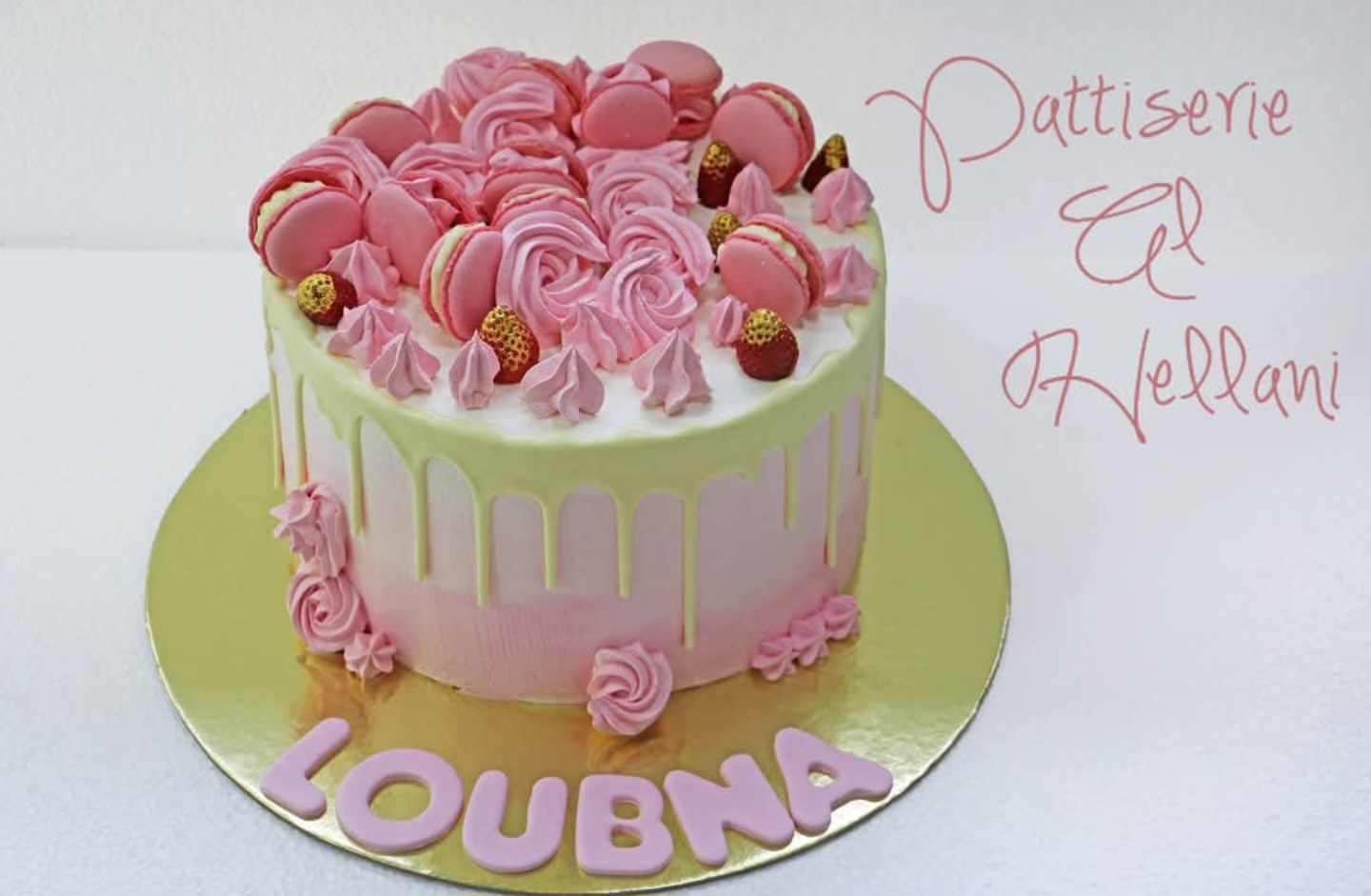 Pinky Cream Cake